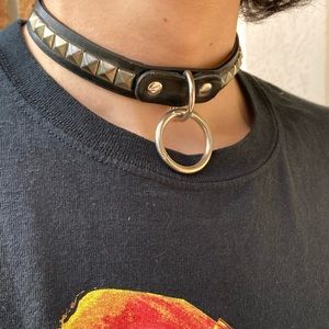 STUDDED O-ORING UNISEX CHOKER BUNDLE